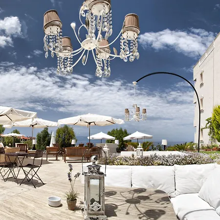 Carina 3* Kuşadası