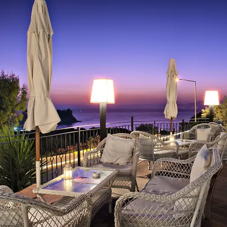 Carina Otel Kuşadası