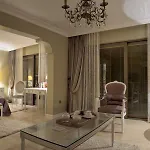 Carina Hotel 3*