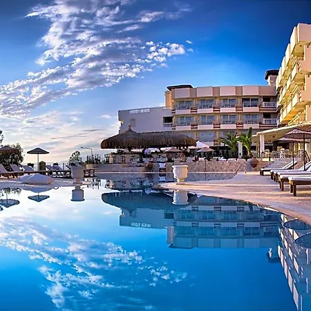 Carina 3* Kusadası