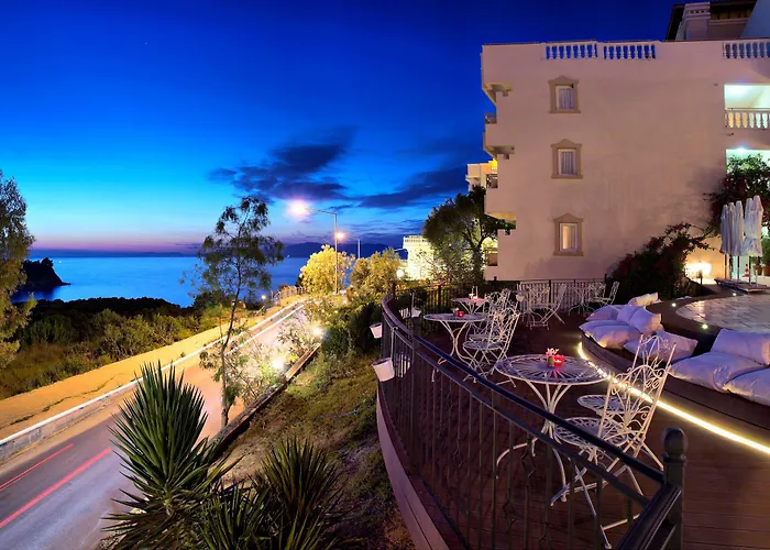 Hotel Carina 3*
