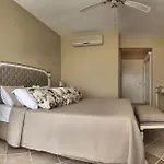 Hotel Carina