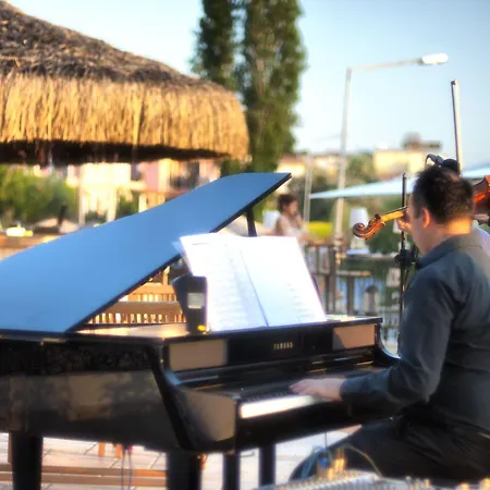 Carina Hotel Kusadası